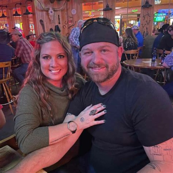 Cabinet Maker Chris Latham from Fixer to Fabulous Biography and Facts.