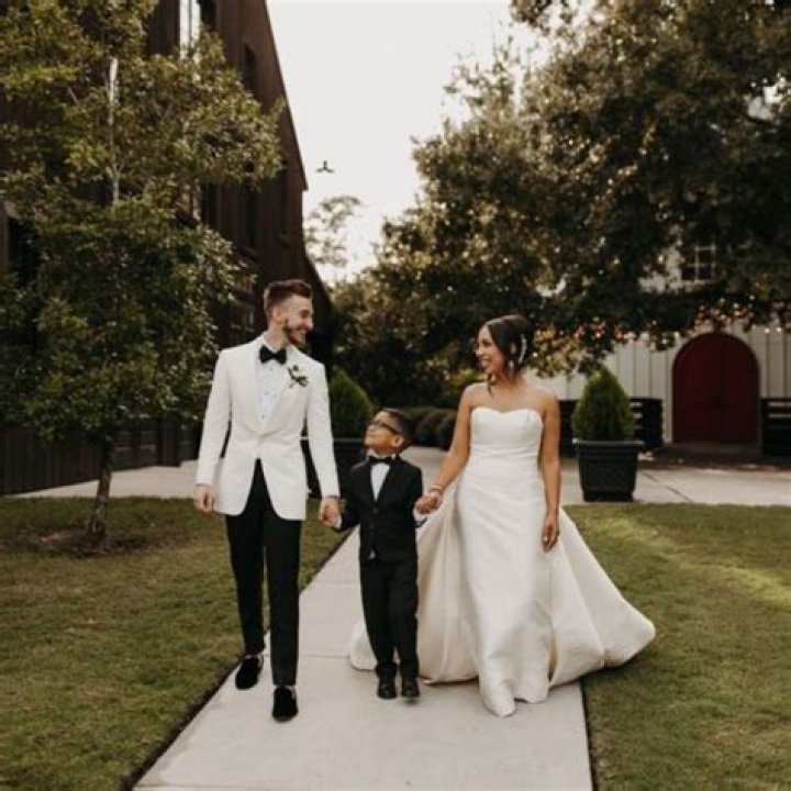 Grayson Bearden Age | Wiki, Net worth, Bio, Height, Wife, Married |