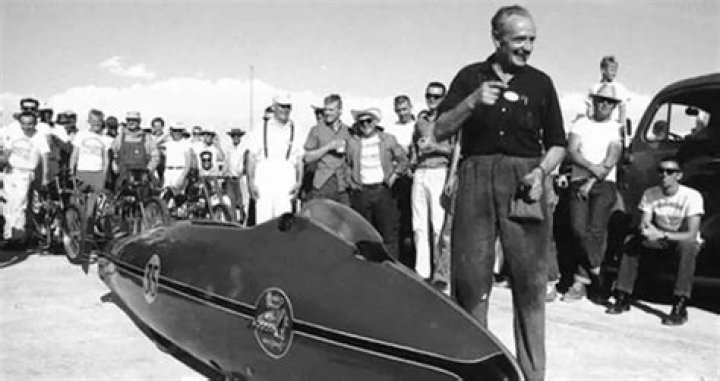 How Burt Munro Set A World Motorcycle Record At Almost 70 Years Old