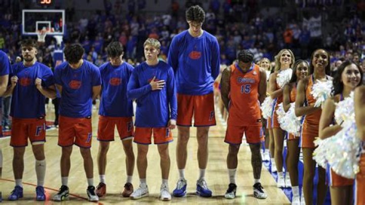 How tall is Olivia O'Brien