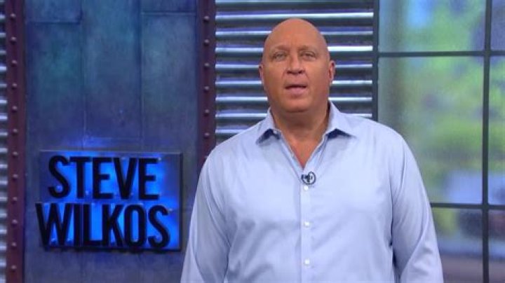 How tall is Steve Wilkos