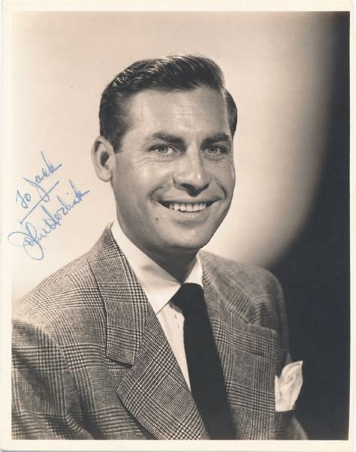 How tall was John Hodiak