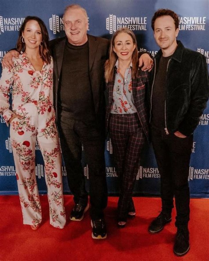 Rob Campbell Age - Bio, Wiki, Height, Net Worth, Relationship (2023)