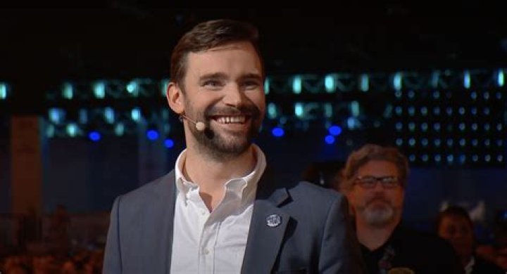 Taliesin & Evitel video statistics