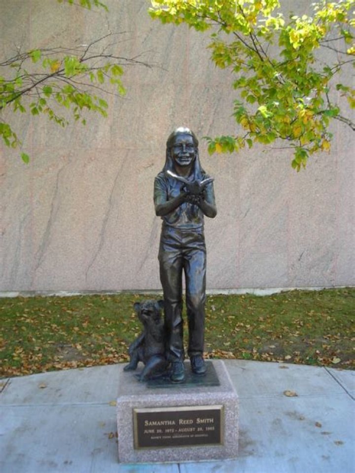 The 10-Year-Old Cold War Hero For Peace